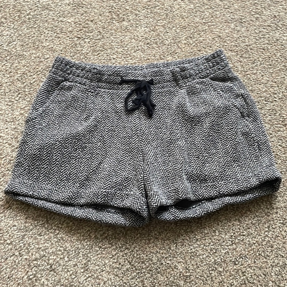 Old navy cuffed shorts